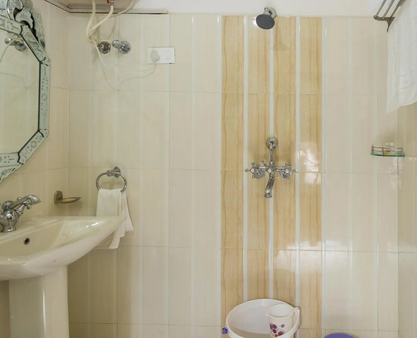 Braj Villa Udaipur Hostel